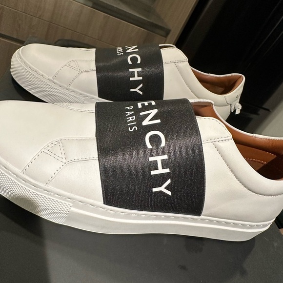 Givenchy White/Black Leather Urban Street  size 38 - Picture 5 of 7